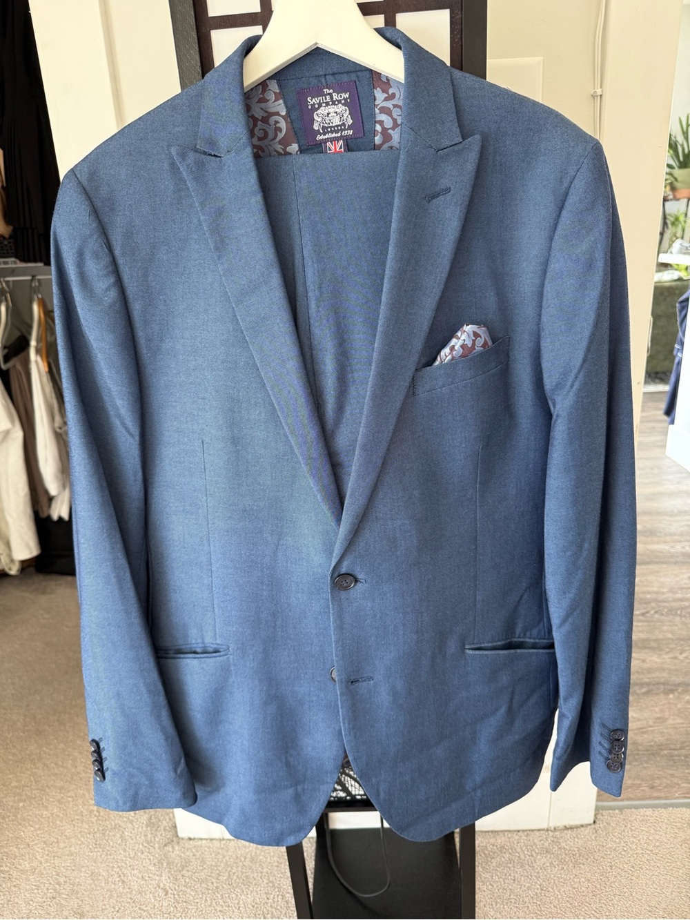 Taylor & Rowan Men's Blue Two-Button Sport Coat